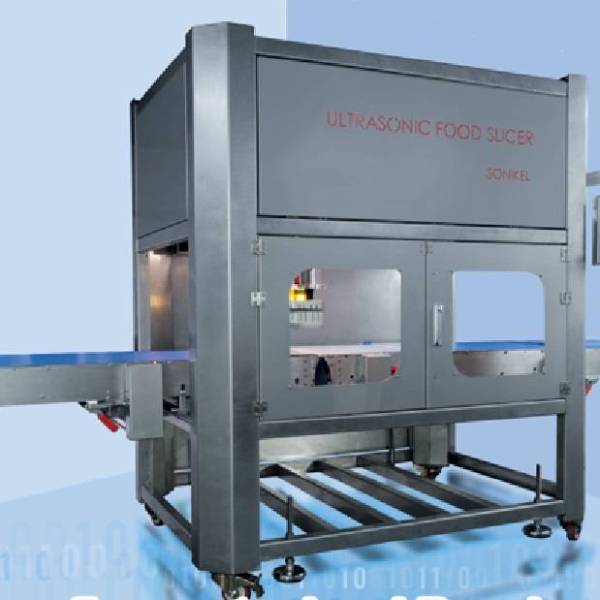 UFC-P6 - Ultrasonic Cake Cutting Machine with Conveyor Belt
